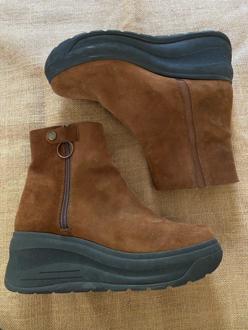 Free People Brown Suede Wedge Booties 38